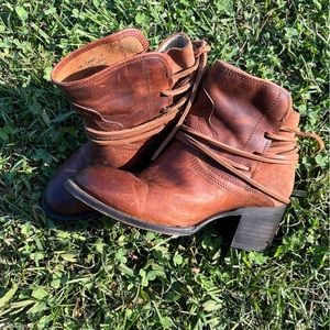 FreeBird Booties, chestnut color